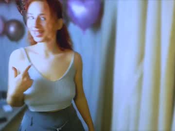 girl Straight And Lesbian Sex Cam with kristinagranger
