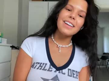 girl Straight And Lesbian Sex Cam with wildahankin