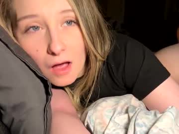 couple Straight And Lesbian Sex Cam with thenastyyyshow