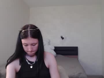 girl Straight And Lesbian Sex Cam with alexa_little
