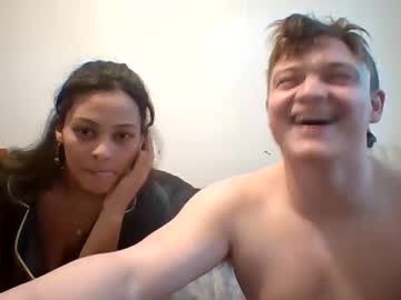 couple Straight And Lesbian Sex Cam with bunniandbyrdd