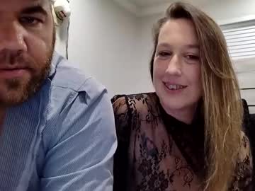 couple Straight And Lesbian Sex Cam with bigtexan4u101