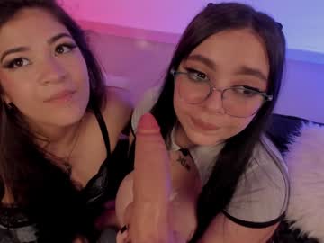 girl Straight And Lesbian Sex Cam with yess_daddy_