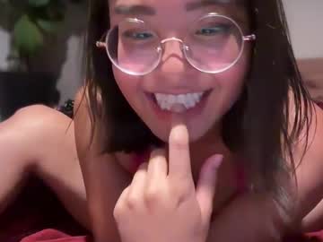 couple Straight And Lesbian Sex Cam with spicypholove