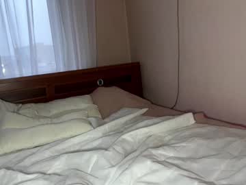 girl Straight And Lesbian Sex Cam with brightbelle