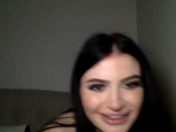 girl Straight And Lesbian Sex Cam with lylahgrey