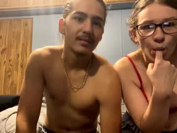 couple Straight And Lesbian Sex Cam with ykwho145
