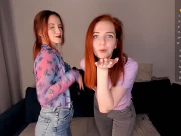couple Straight And Lesbian Sex Cam with darelleeverist