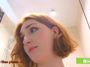 girl Straight And Lesbian Sex Cam with giveme_flowers