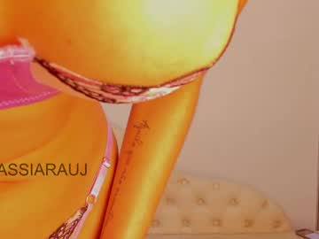 couple Straight And Lesbian Sex Cam with tassiarauj