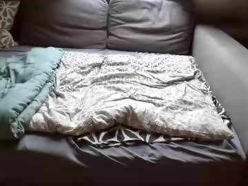 couple Straight And Lesbian Sex Cam with segintonic