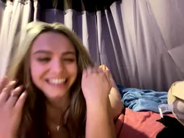 girl Straight And Lesbian Sex Cam with charismacharm