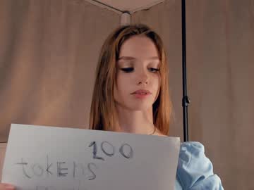 girl Straight And Lesbian Sex Cam with dorettaburgh