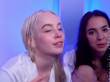 couple Straight And Lesbian Sex Cam with judy_luss