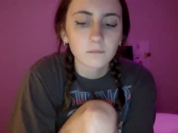 girl Straight And Lesbian Sex Cam with gonnanuut