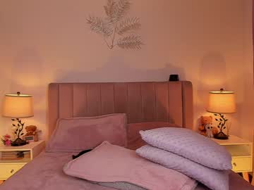 girl Straight And Lesbian Sex Cam with _arimonserrat