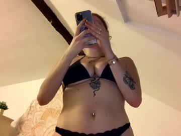 girl Straight And Lesbian Sex Cam with emmafayex